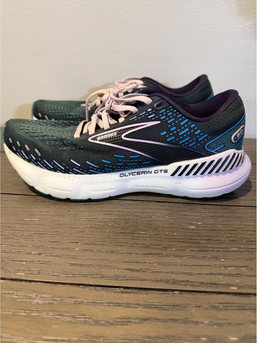 Brooks Glycerin GTS Running Women’s Shoes Size 8